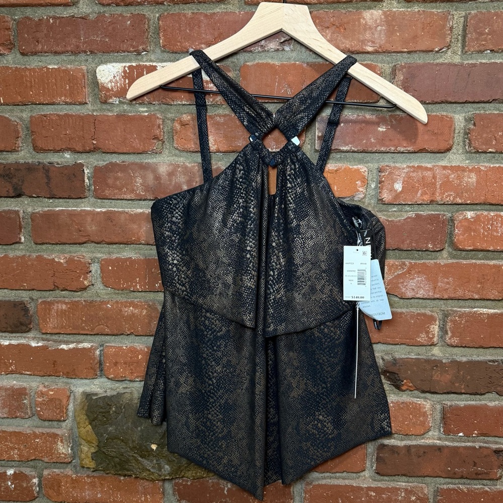 Magicsuit women's xantu Carolina tiered tankini top size 8 NEW OLD STOCK‎